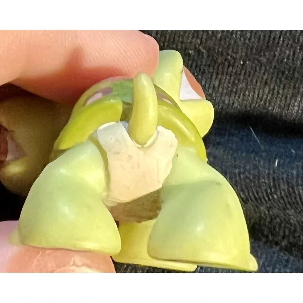 Hasbro Littlest Pet Shop‎ Turtle Figure Yellow with Pink Spots
